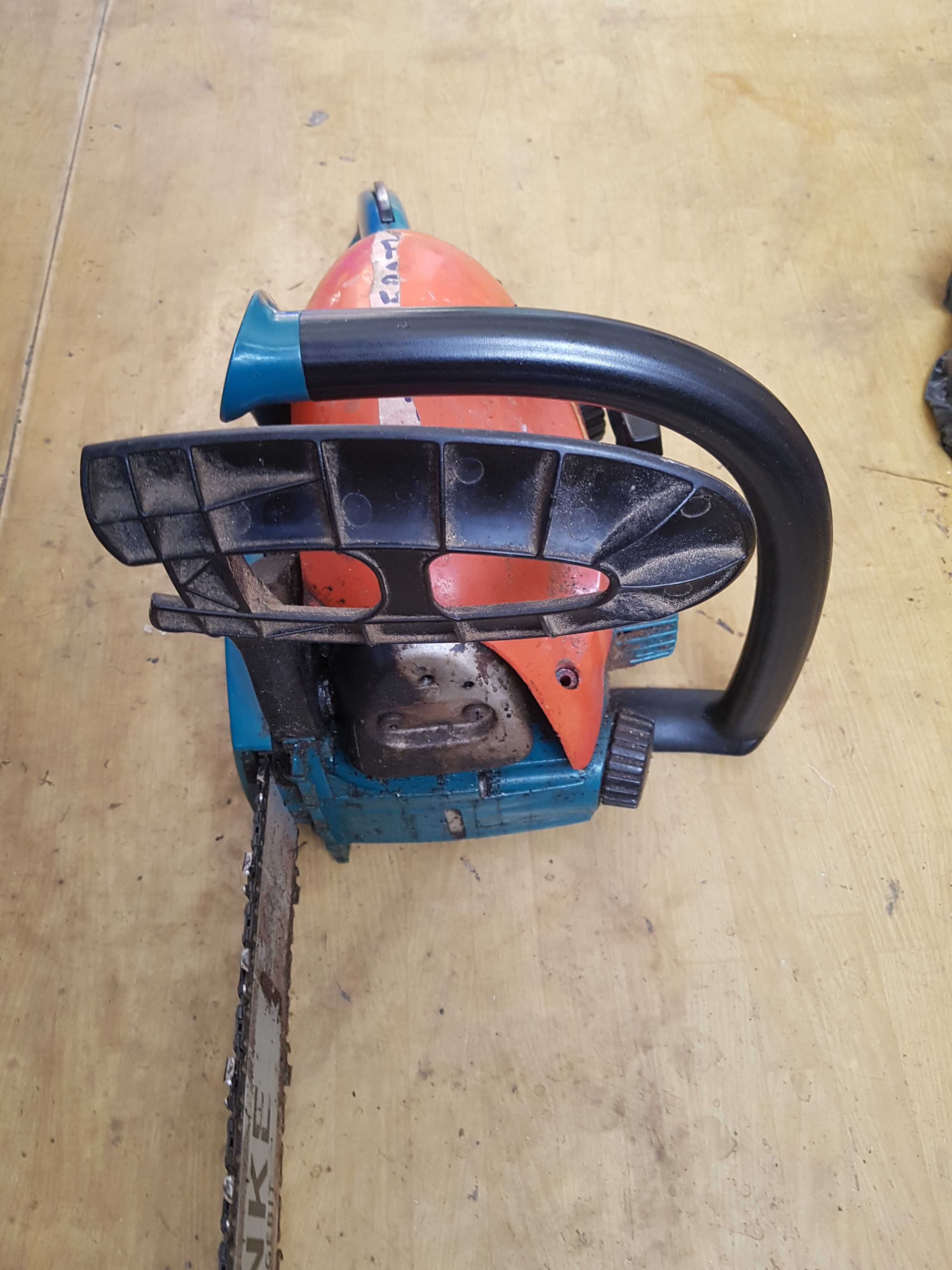 Vând Makita dcs 4610 ca Stihl Dolmar Solo Husqvarna drujbă Mcculoch