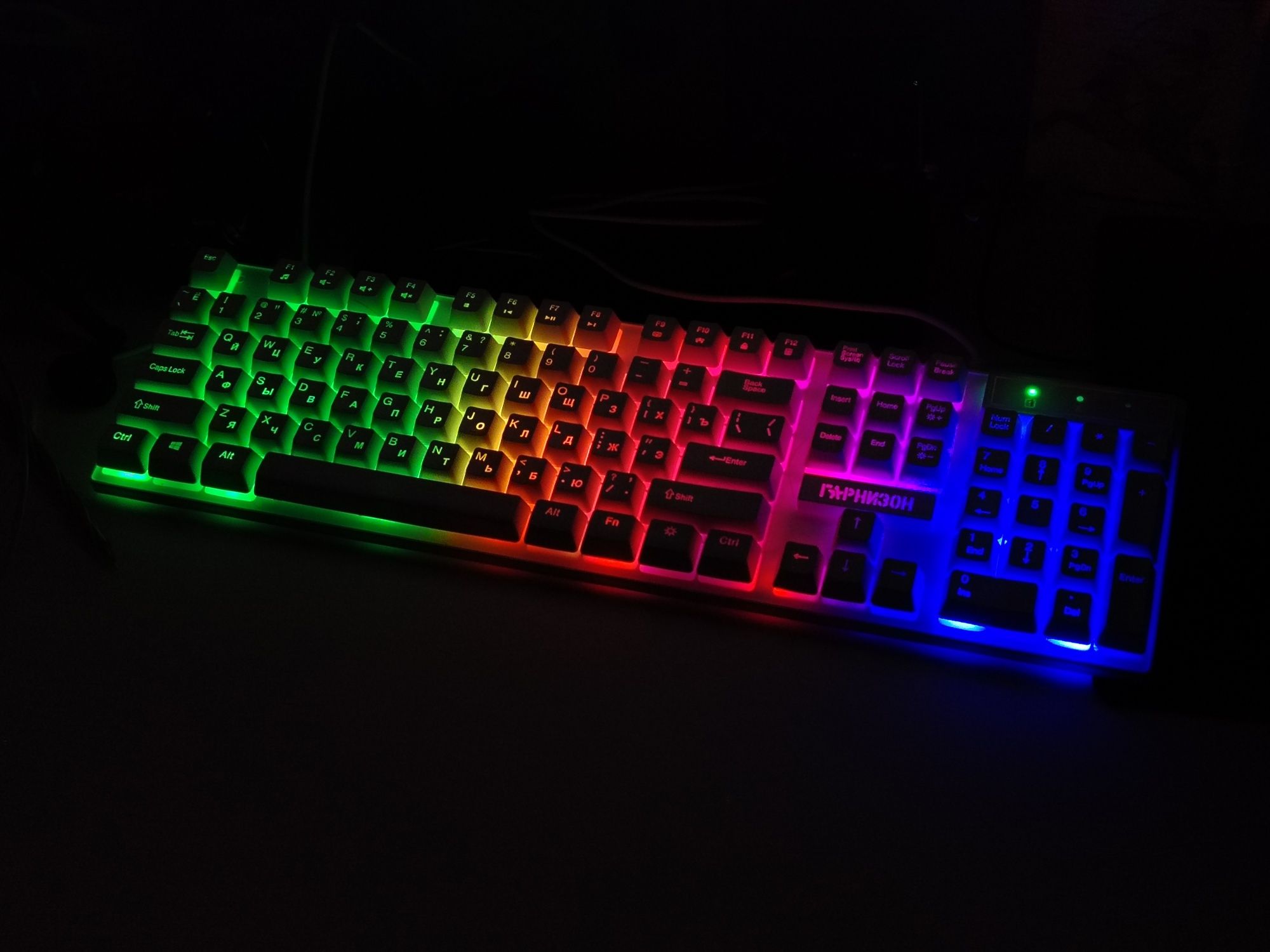 Продам игровую клавиатуру