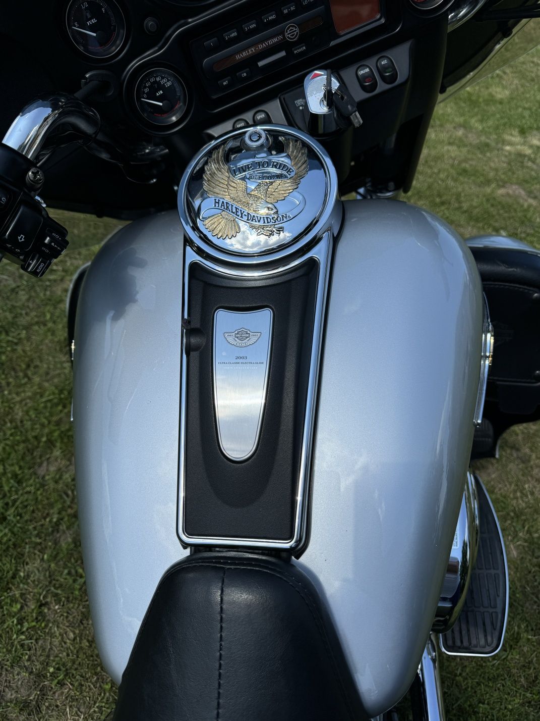 Harley Davidson Electra glide  ANNVERSARY EDITION I