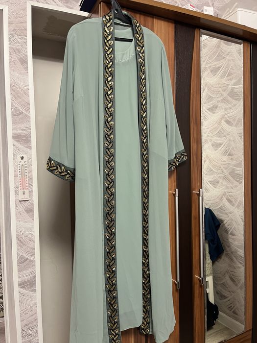 Продам платье 52-54 размер