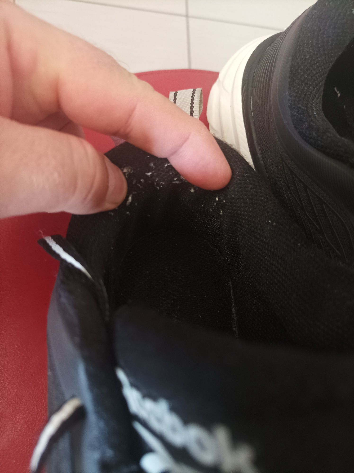 Маратонки Reebok номер 44