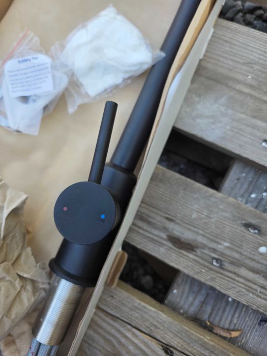 Baterie bucătărie neagră de înaltă presiune cu extensie