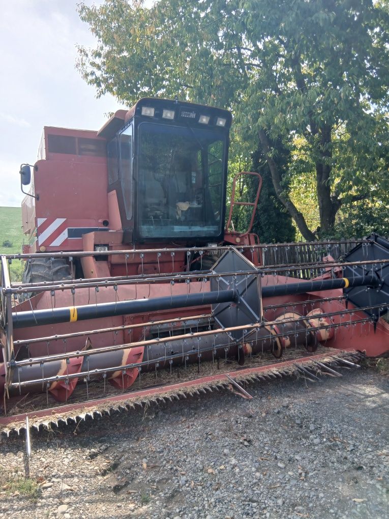 Case axial 1660 Combina