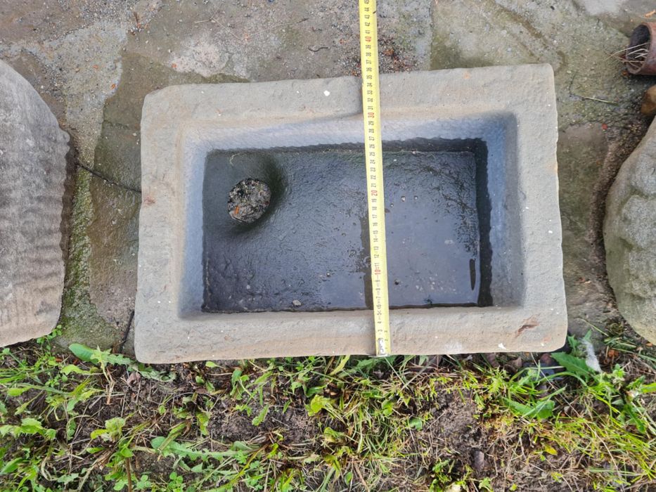 Каменни корита за декорация