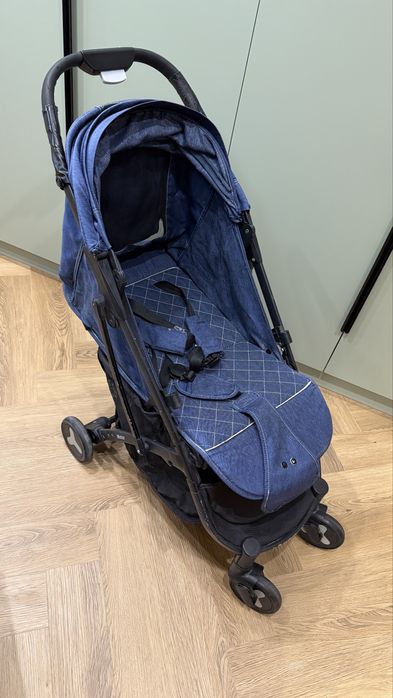 Детская коляска