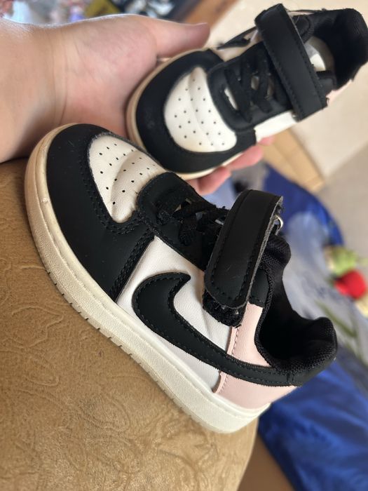 Кроссовки  найк 27 размер