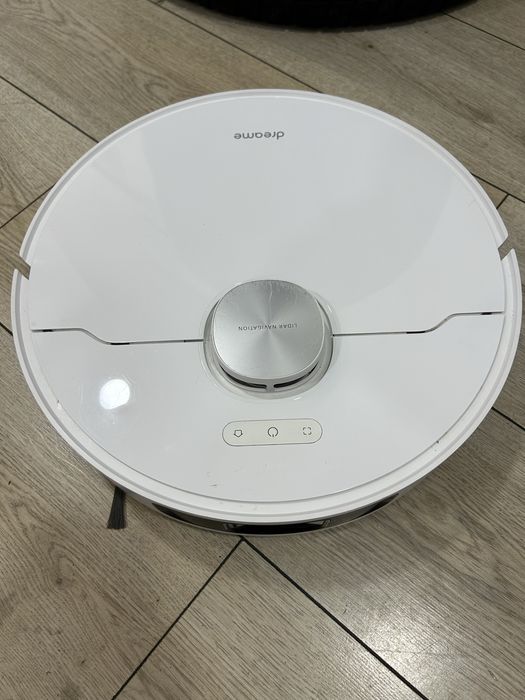 Робот пылесос Dreame