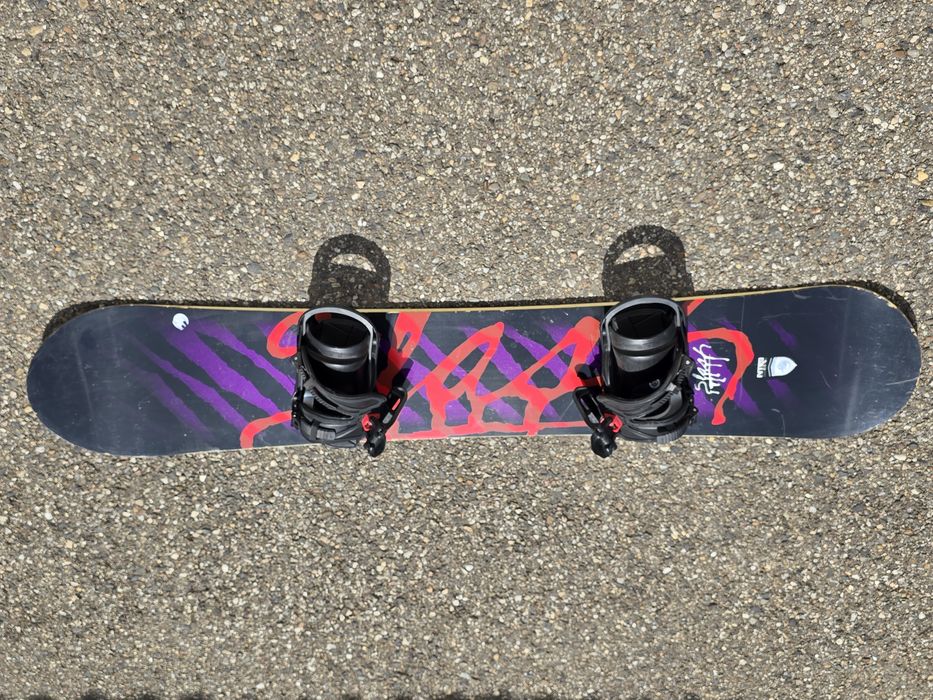 Snowboard Nitro SLASH cu legături