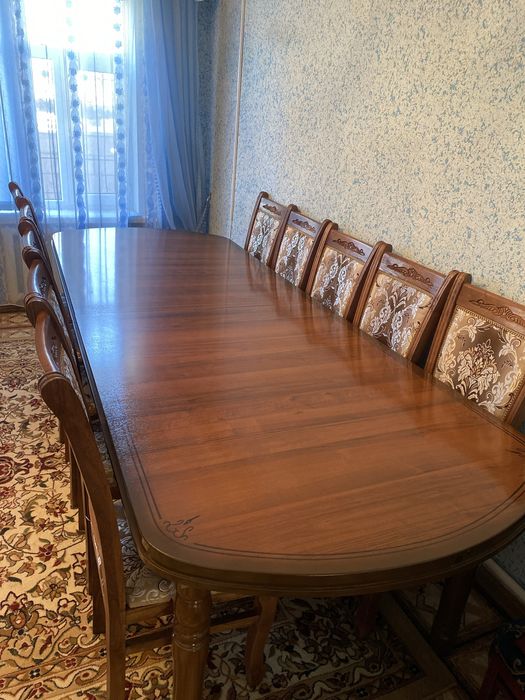 Продам стол со стульями
