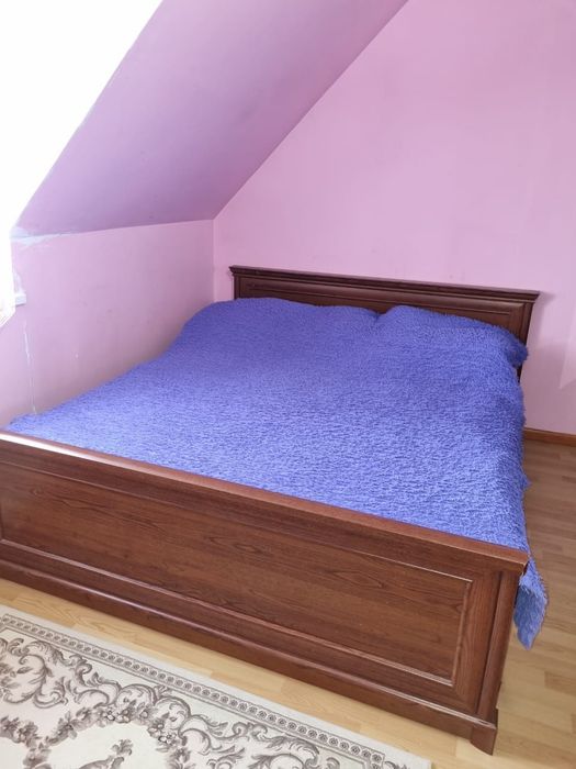 Продам спальный гарнитур