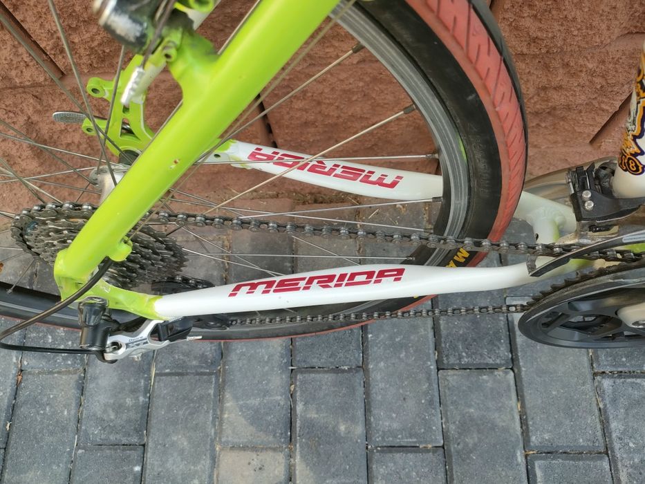 Bicicleta MERIDA 26" Aluminiu shimano XT.
Furca amortizor reglabila.ma