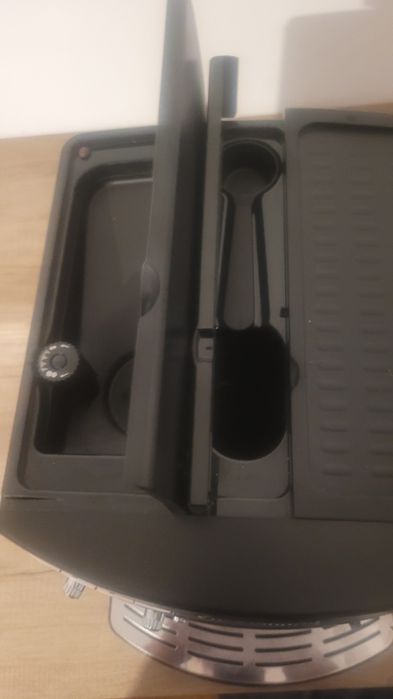 Aparat cafea Delonghi Magnifica