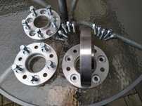 Flanse distantiere BMW e36 e46 e60 e61 grosime 20, 25 sau 30 mm