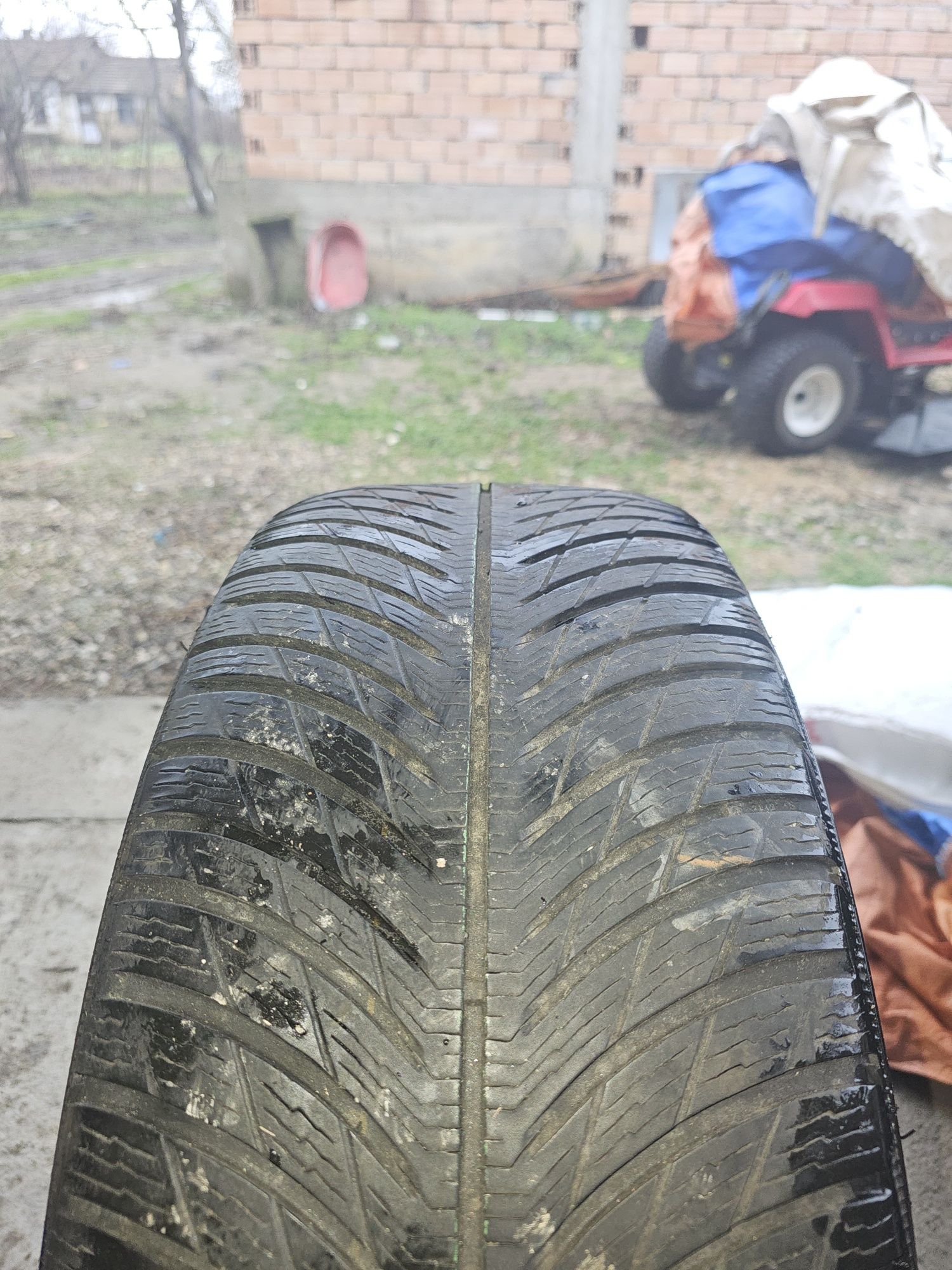 Зимни гуми Bridgestone,Michelin