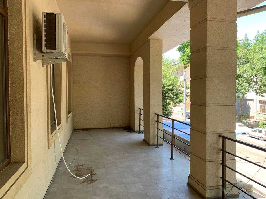 [КМ] СДАМ ОФИС 40м2 Бизнес центр Новомосковская