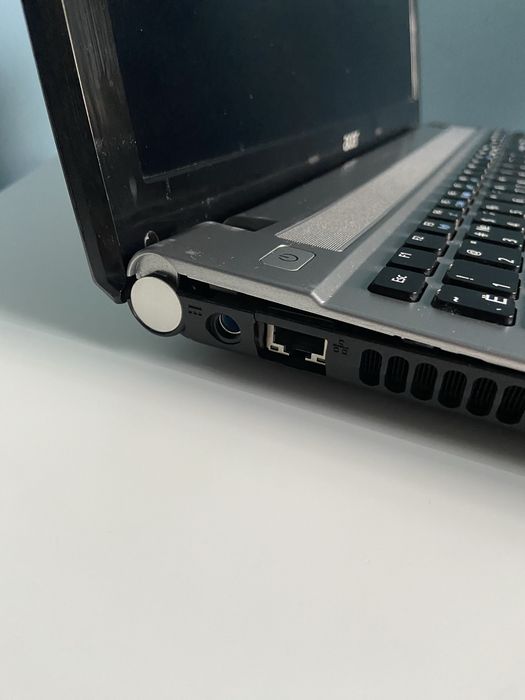 Acer Aspire V3-571G