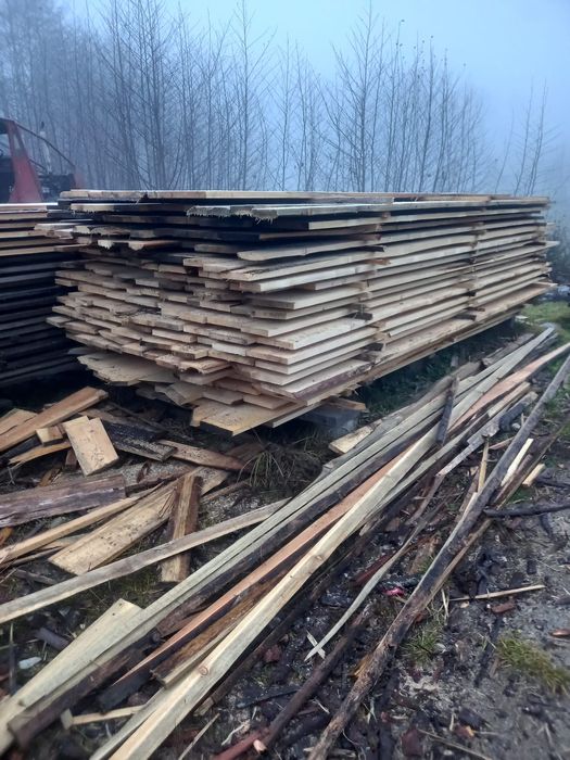 Cherestea, Grinzi, Corni rășinoase