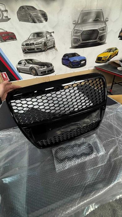 Grila fagure Audi A6 C6 (04-08)