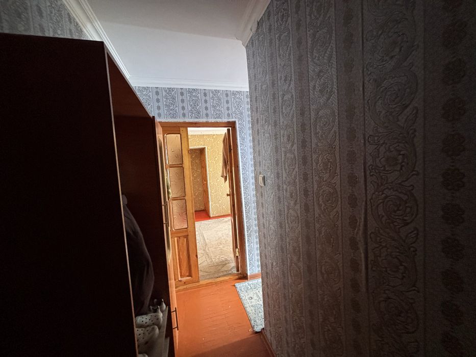 Подселениеге кыздар издеймиз