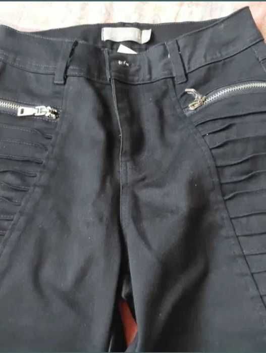 Blugi G&B cu model marimea 34