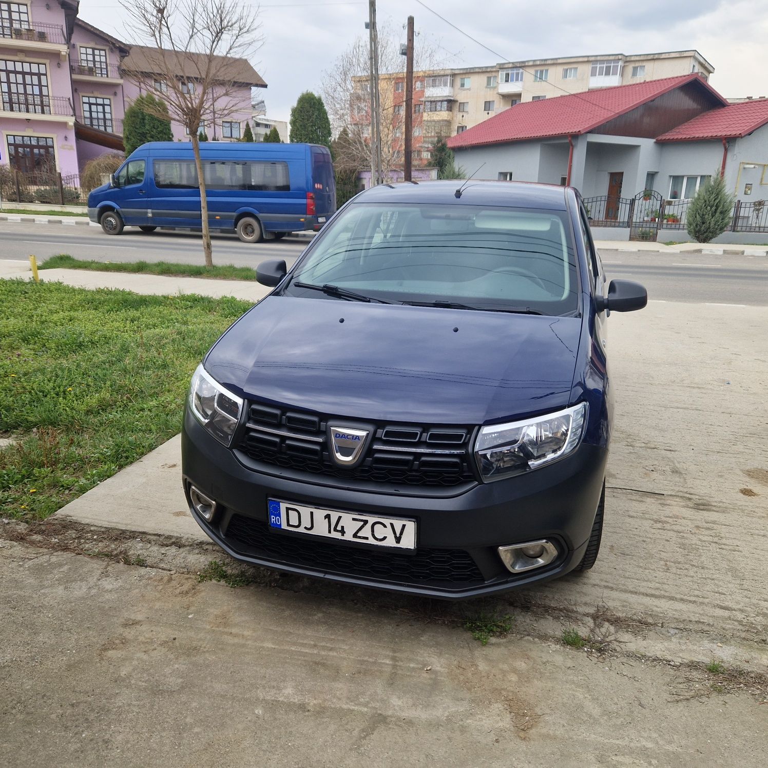 Autoturism Dacia Logan