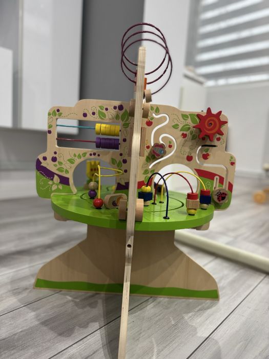 Masa de activitati Manhattan Toy