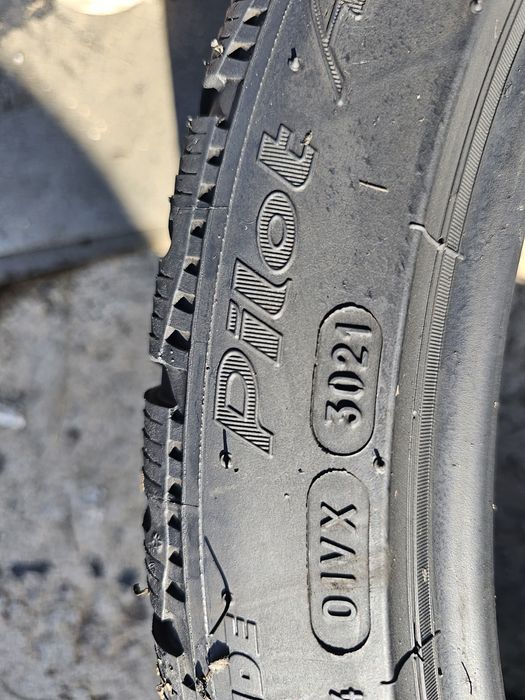 255 35 19 Michelin pilot alpin