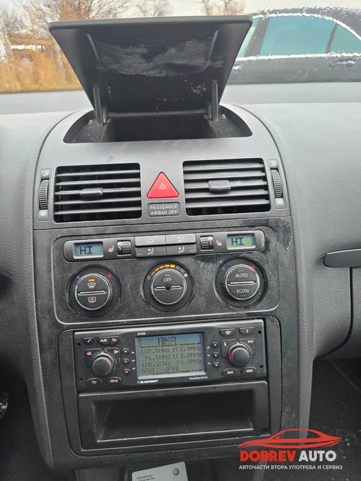 **САМО НА ЧАСТИ*** VW Touran 2.0tdi, ръчни скорости, ляв волан