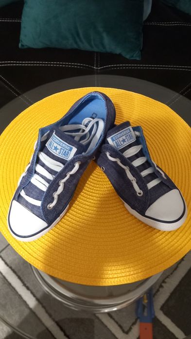 Converse nr 36 noi