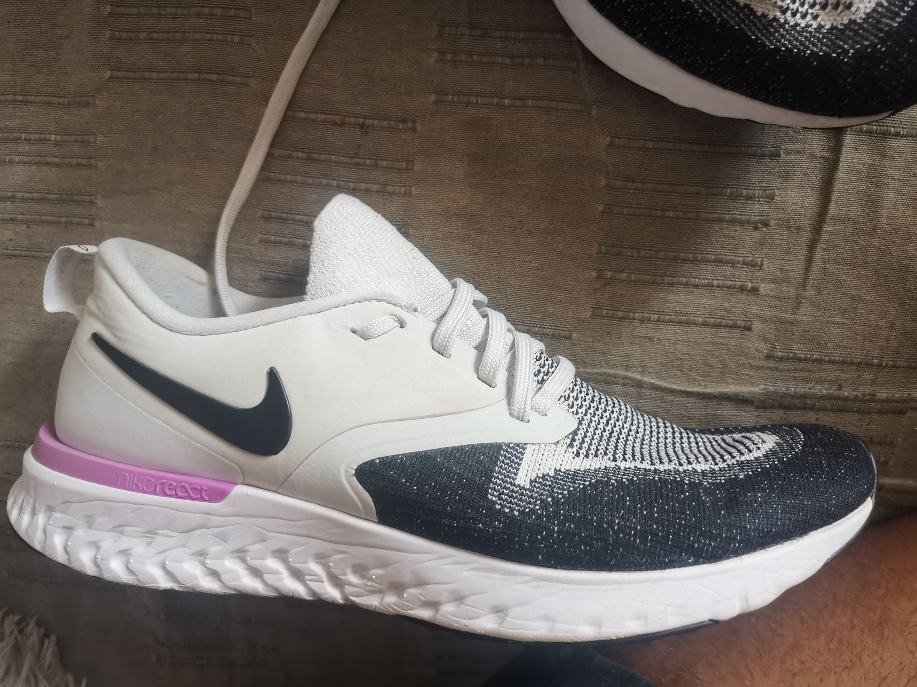 adidas running Nike odyssey react măsură 44