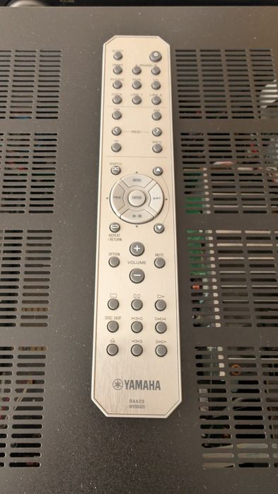 Усилвател Yamaha R-S300