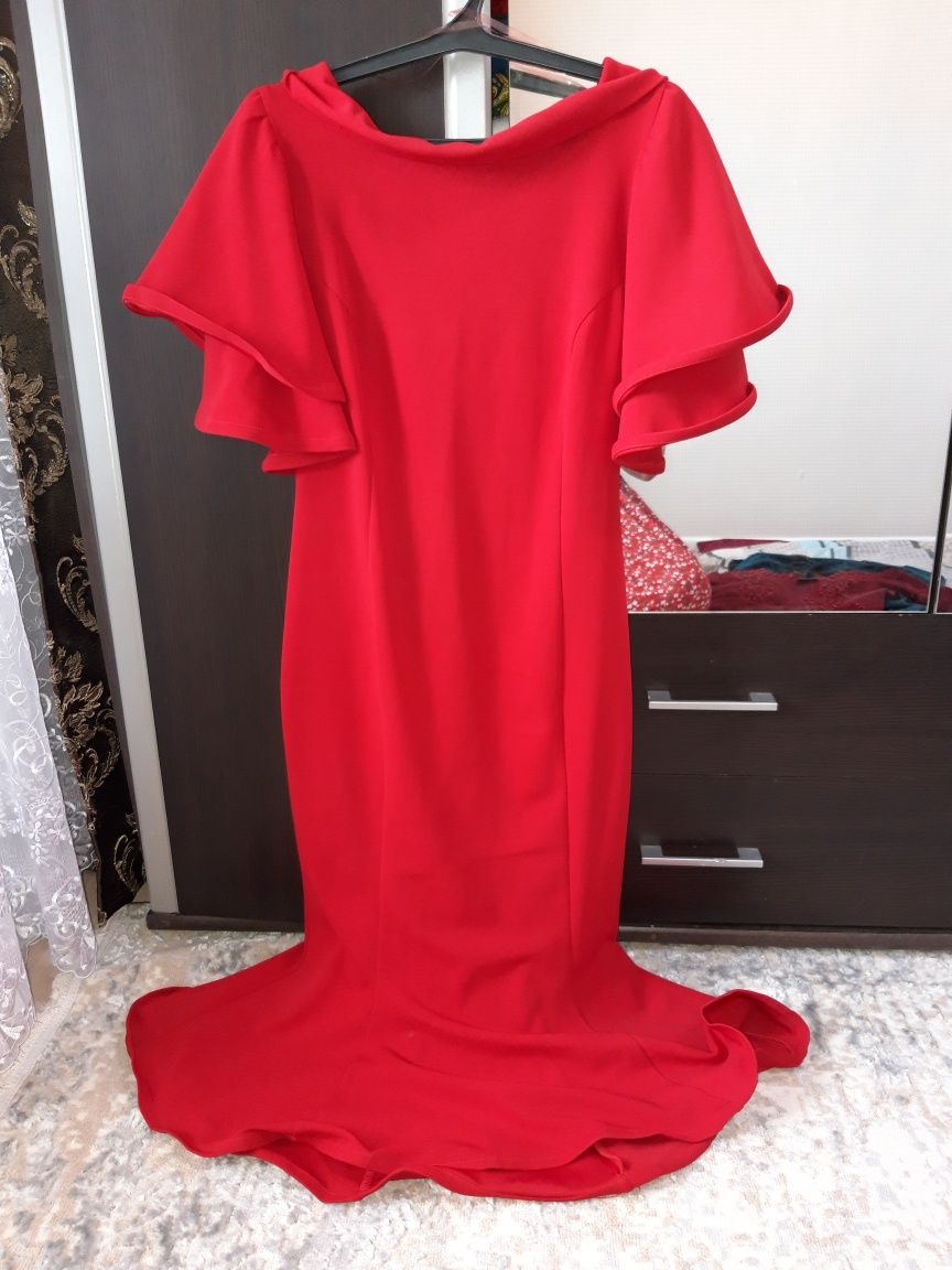 Продам платье 46р