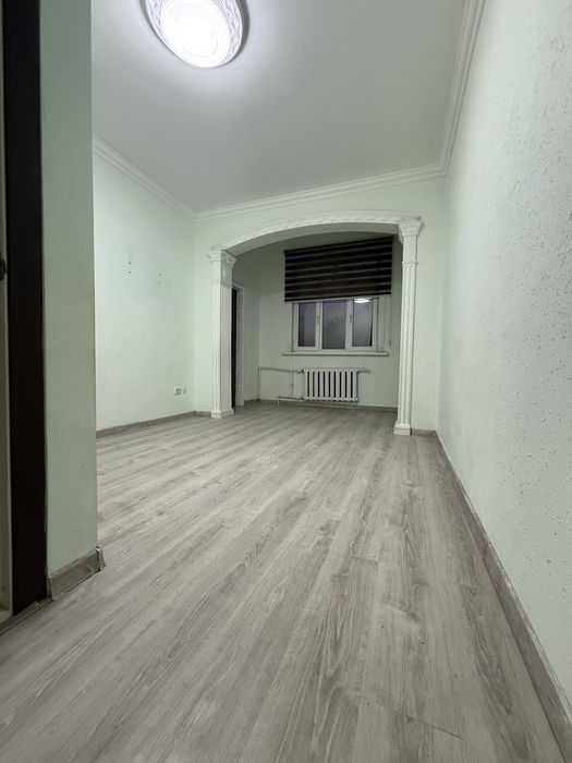 Квартира 2 ком своя супер локация 1-линия