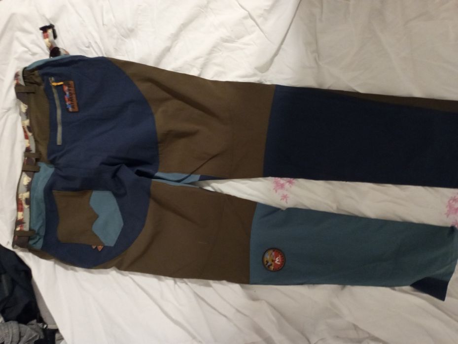Pantaloni sport primăvară toamna