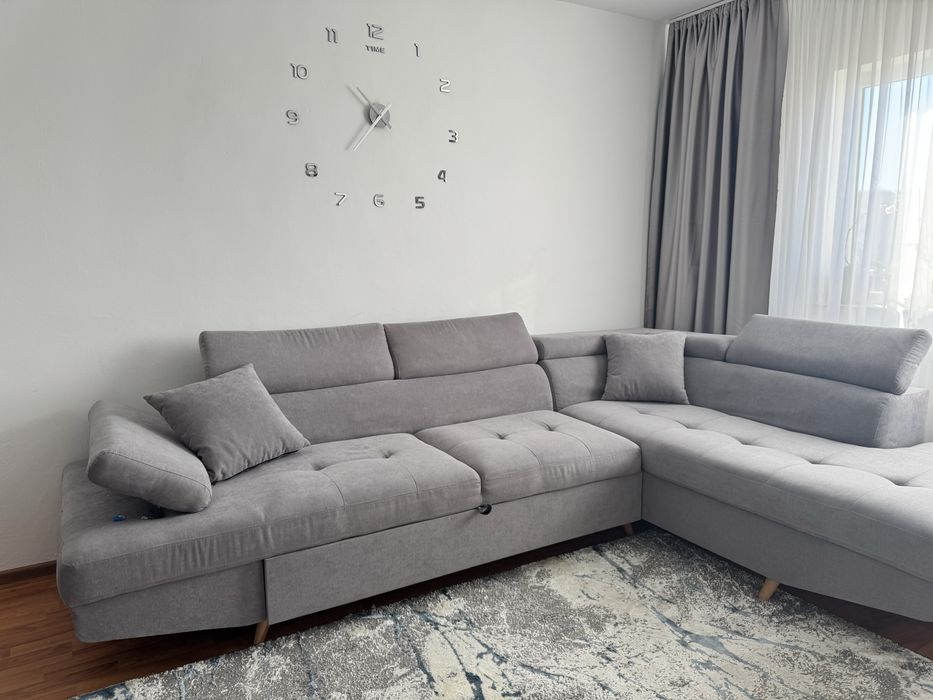 Coltar extensibil cu tetiere