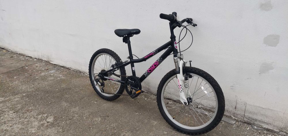 Bicicleta de copii cu roti de 20 inch Apollo