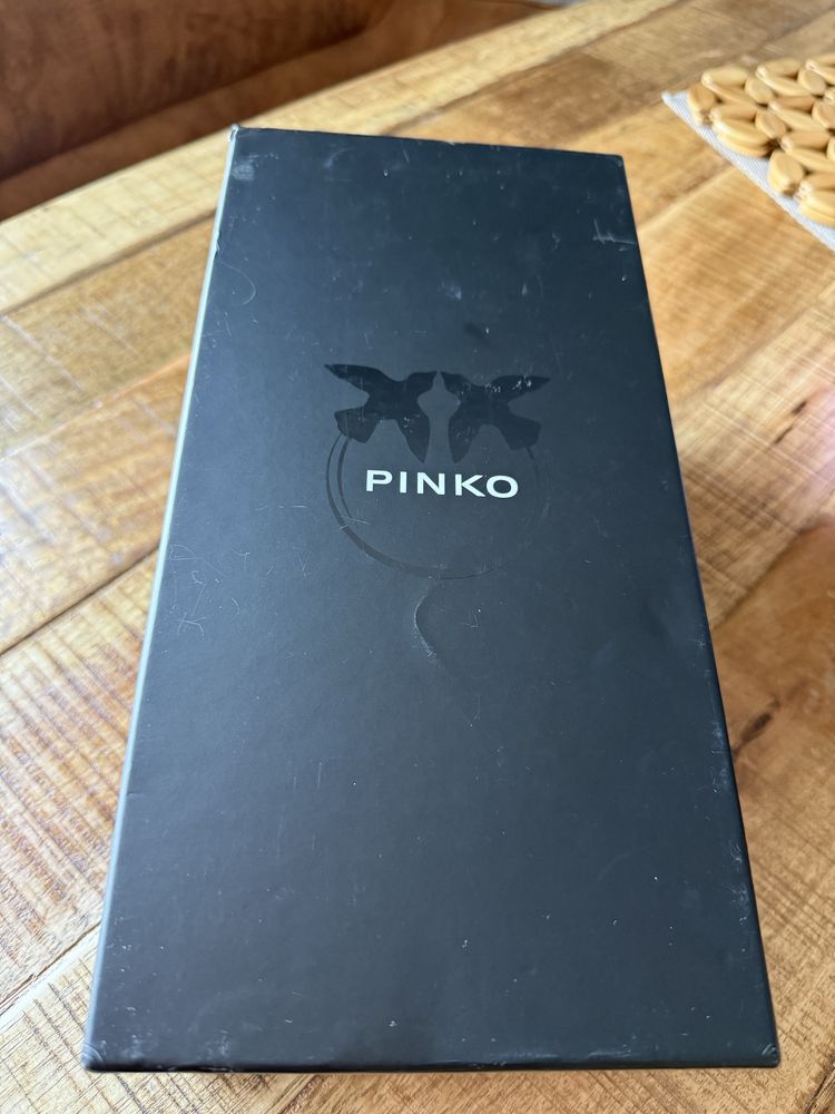 Чисто нови обувки Pinko