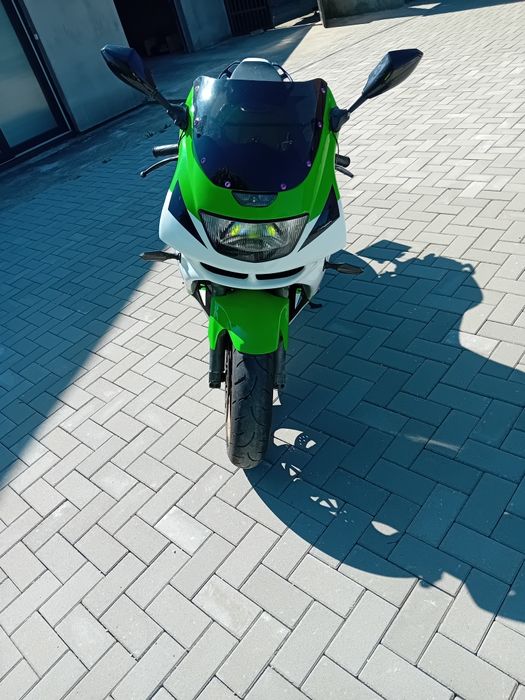 Vand Kawasaki ninja zx6r limitata A2