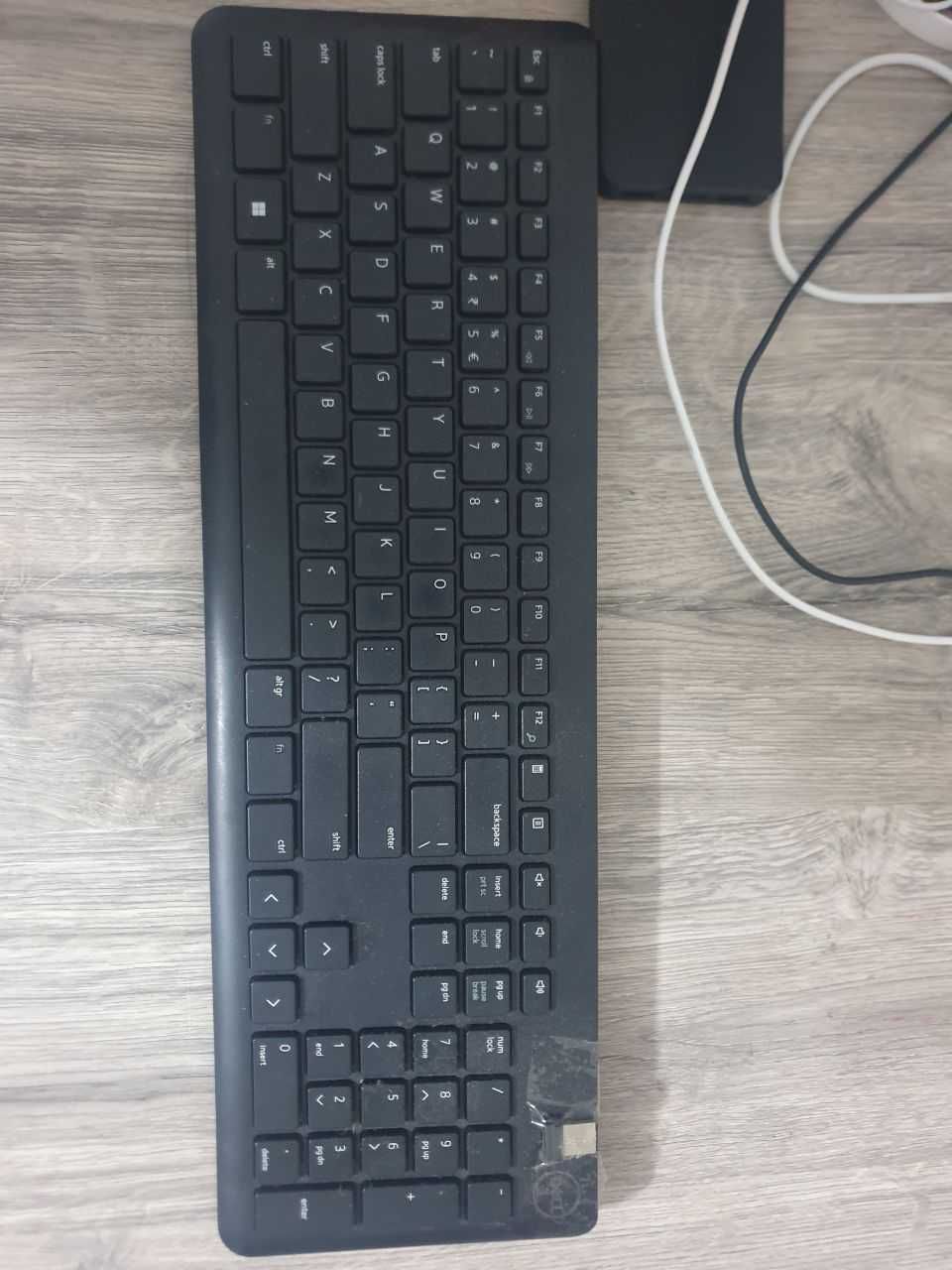 Беспроводная клавиатура DELL