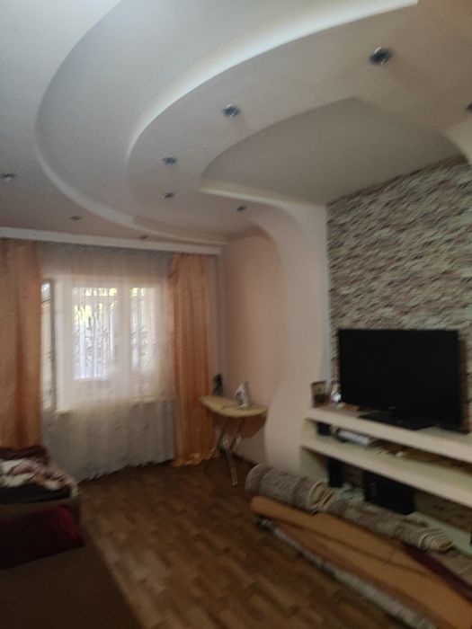 Продается 4-х комнатная квартира.