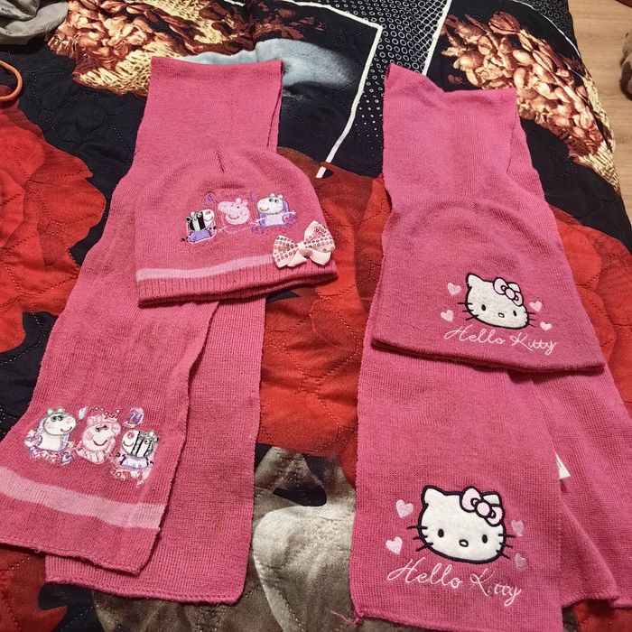 Детски зимни шапки, ръкавици и комплектчета