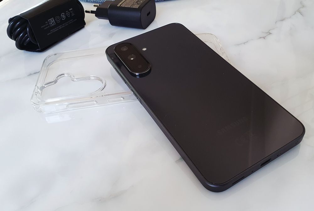 Samsung A36-5G.de 128Gb.ca nou. 10/10!
