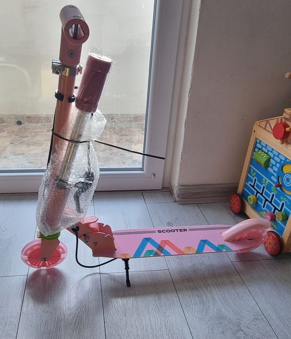 Детска тротинетка с спирачка