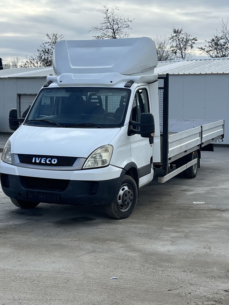 Iveco Daily. 6,2m. 50C15. An 2010. Primul propietar