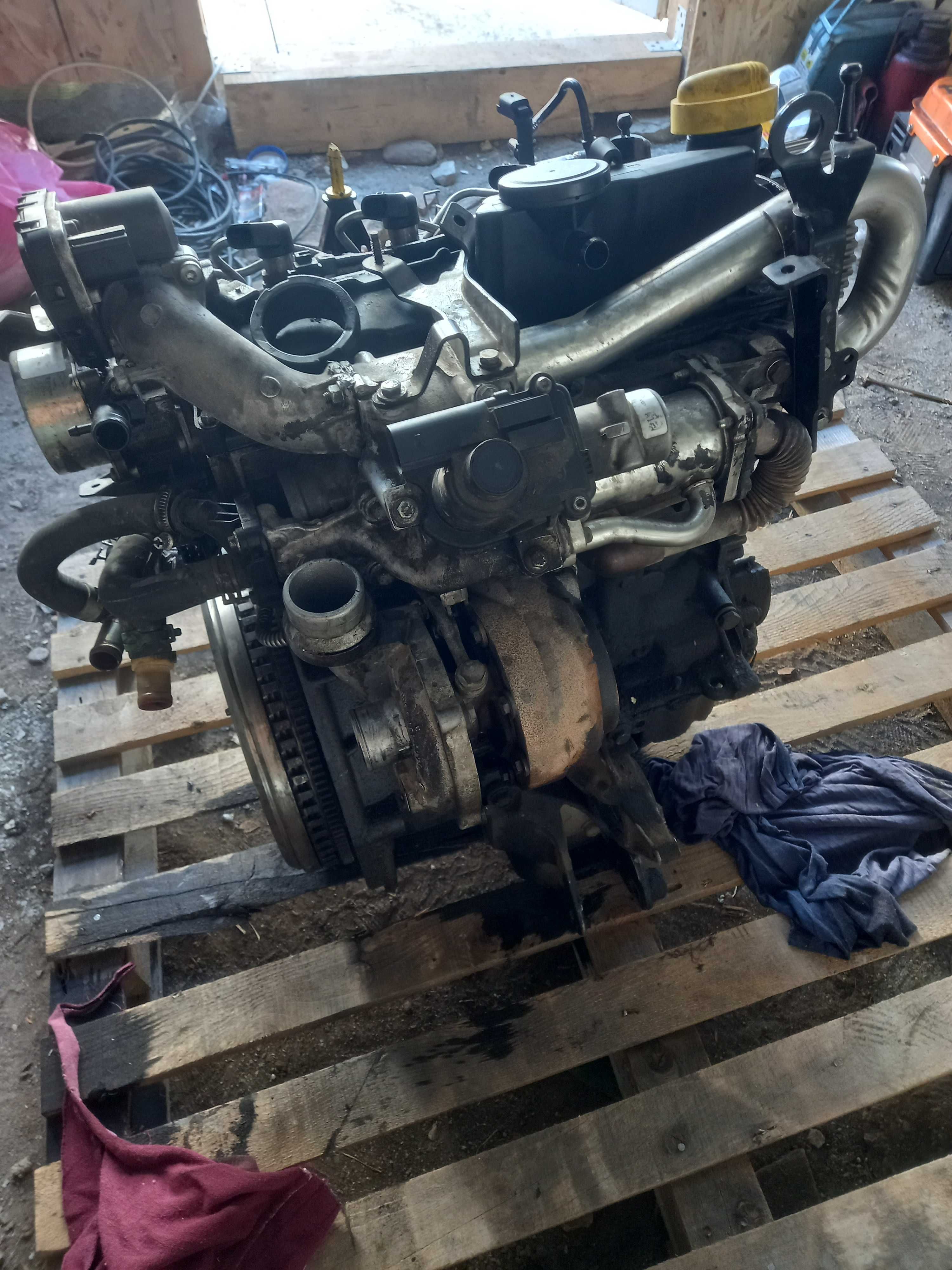 Motor si cutie nissan qashqai 1.5 dci