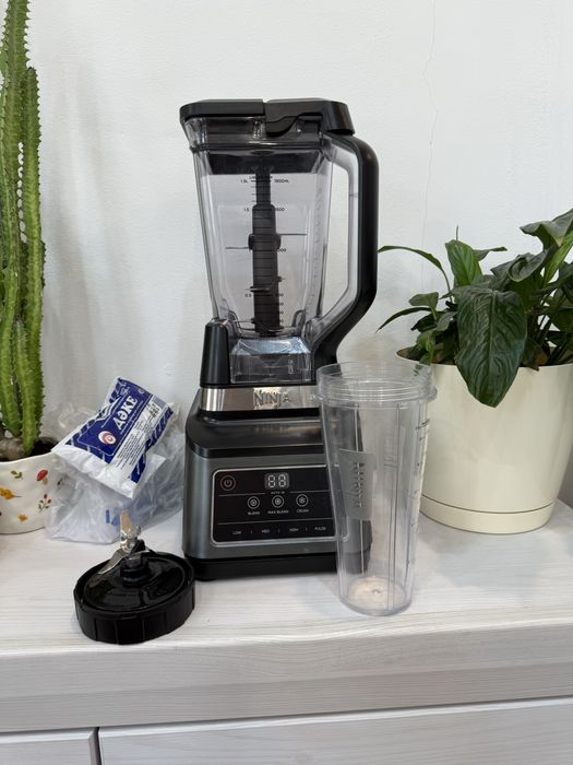 Блендер Ninja BN750EU