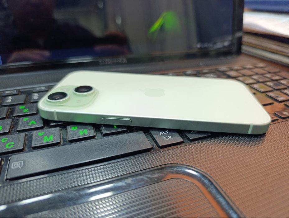 Продам сваё айфон 15