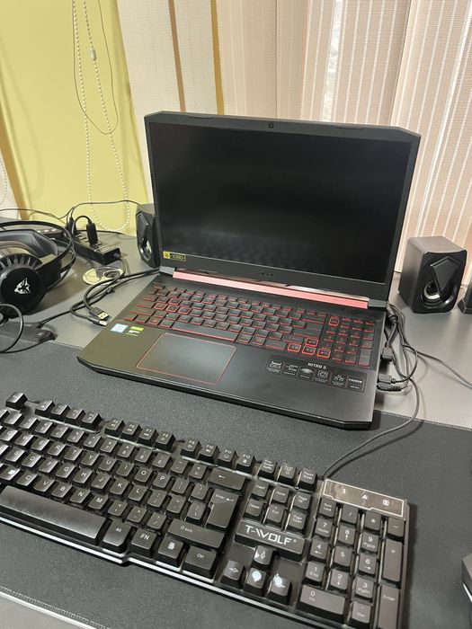 Noutbuk ACER Nitro5 Cora 5 Games 8/512 Videokarta +