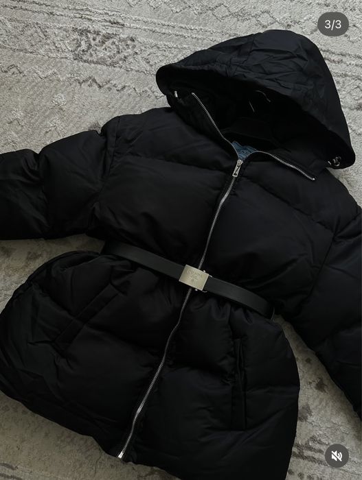 Зимняя куртка Prada новая