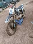 Vând cross de 125